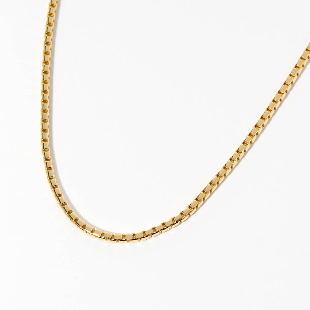 ✨ Super Cute Dainty Gold Box Chain Necklace ✨